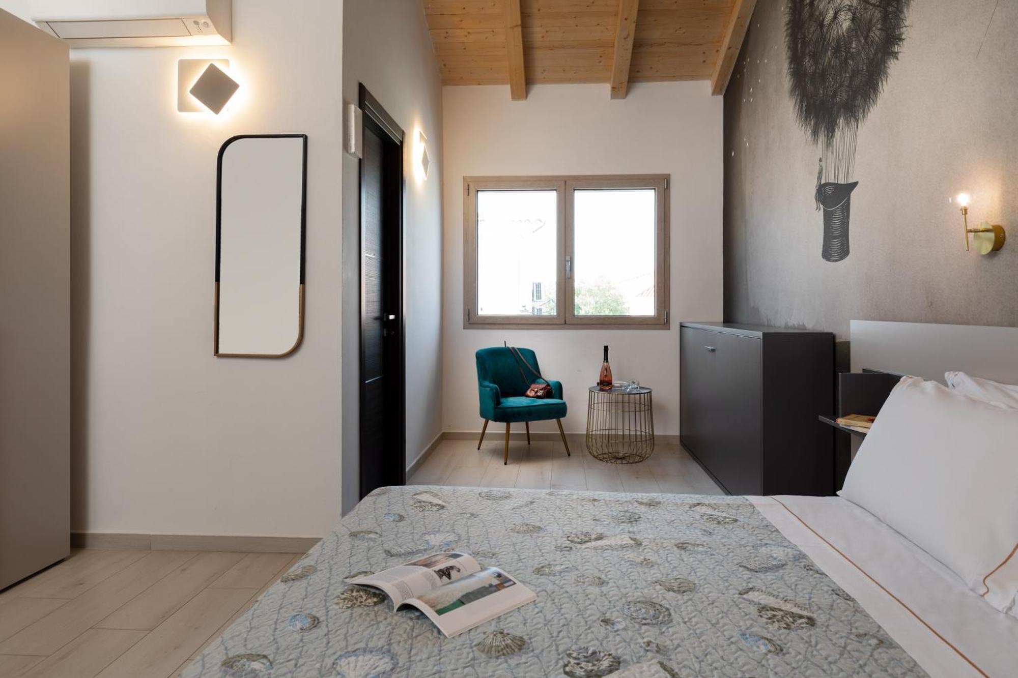 Theodore Rooms San Teodoro  Exterior photo